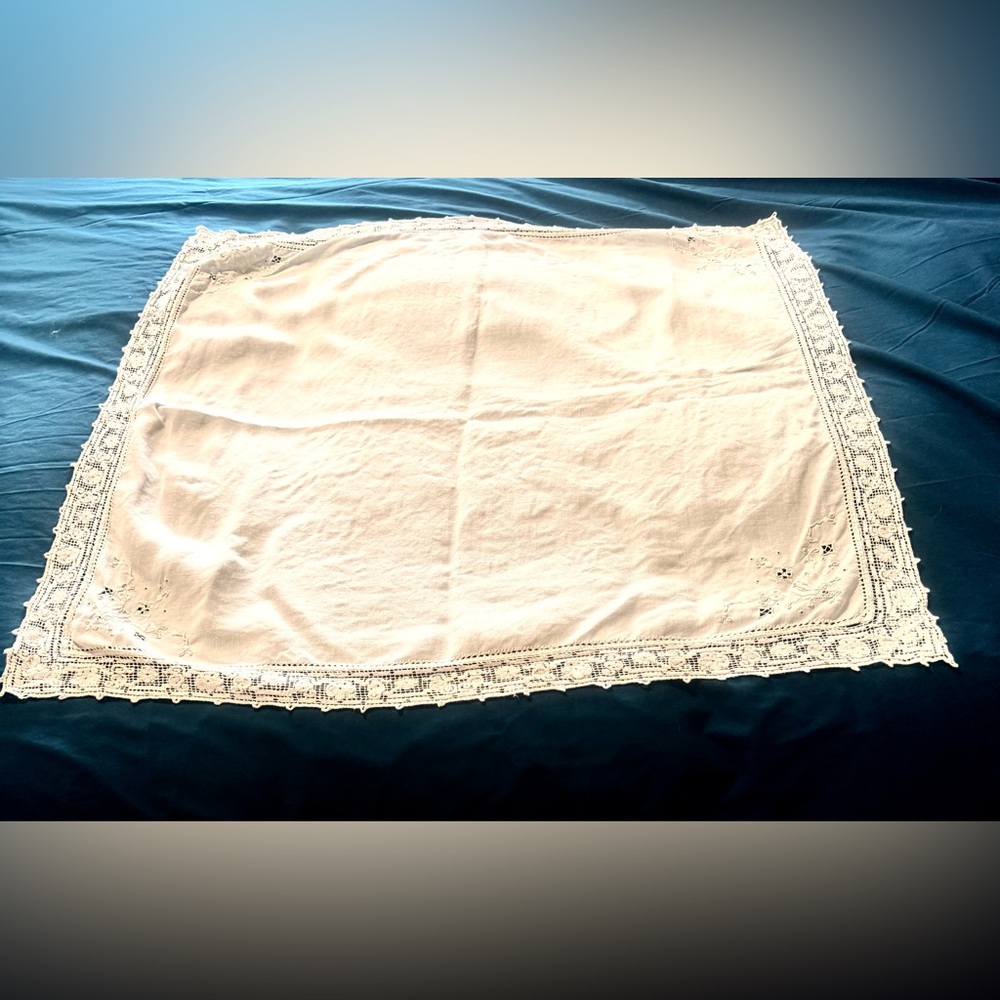 European Vintage Fine Linen Card Tablecloth. Tating & Embroidered.